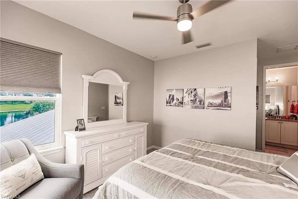 Photo of Bedroom in Naples