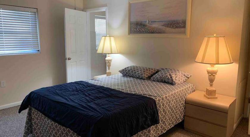 Photo of Bedroom in Pine Ridge