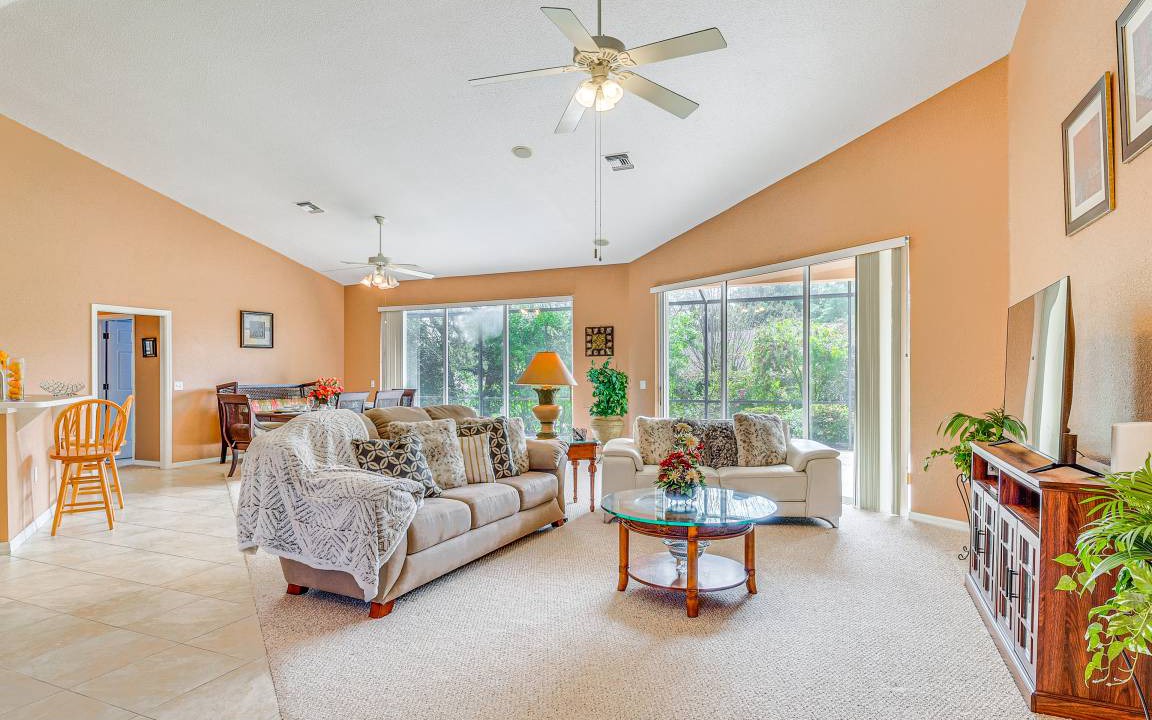 Photo of Livingroom in Dunnellon