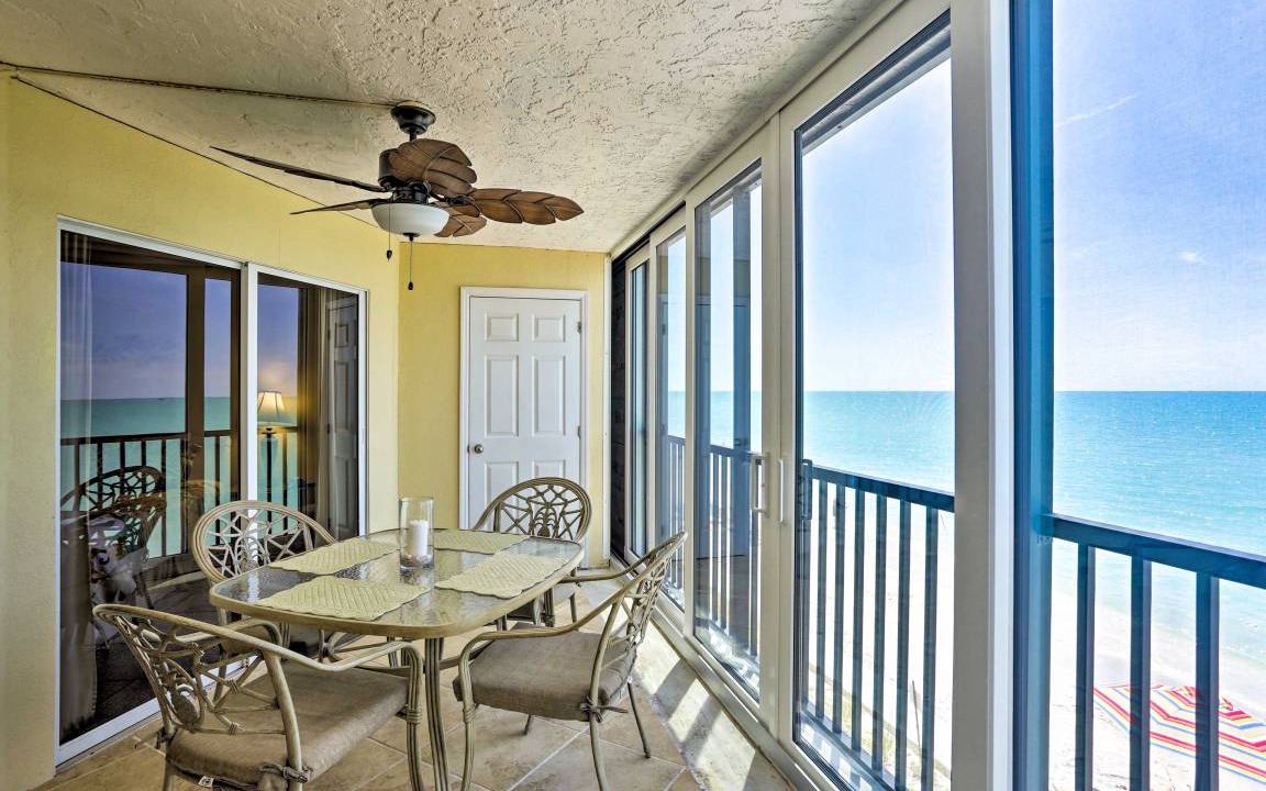 Photo of Patio Balcony in Englewood