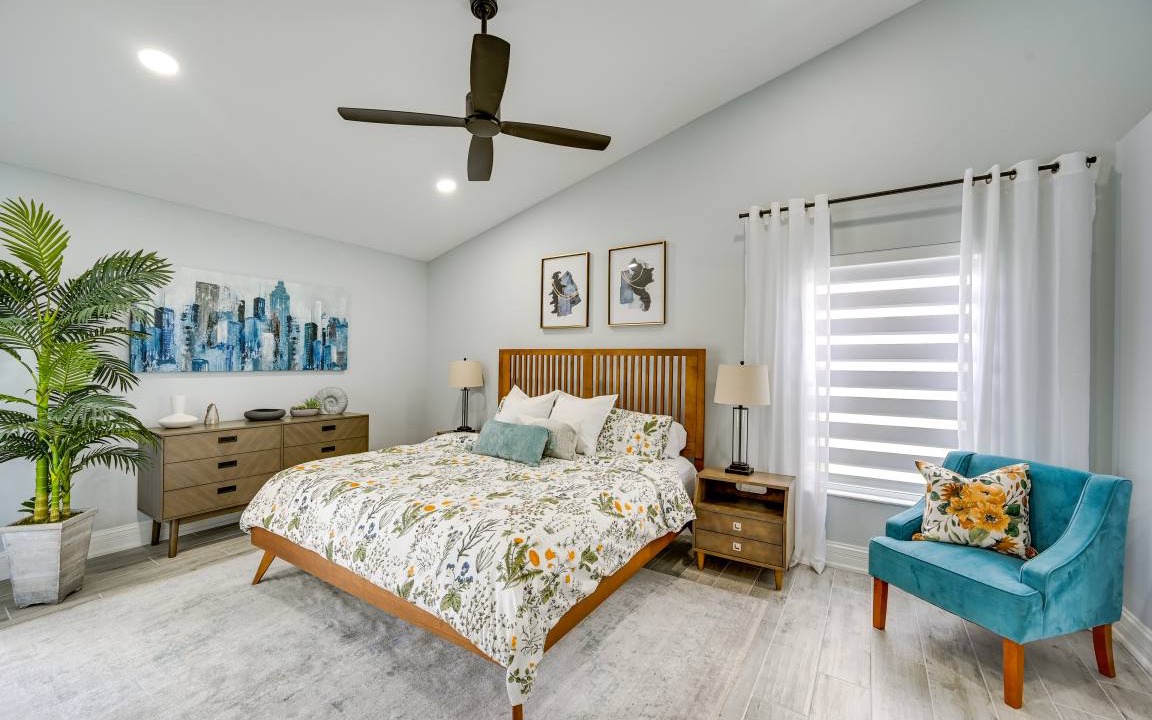 Photo of Bedroom in Crown Pointe