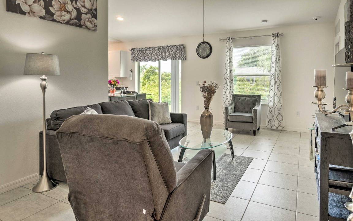 Photo of Livingroom in Deep Creek