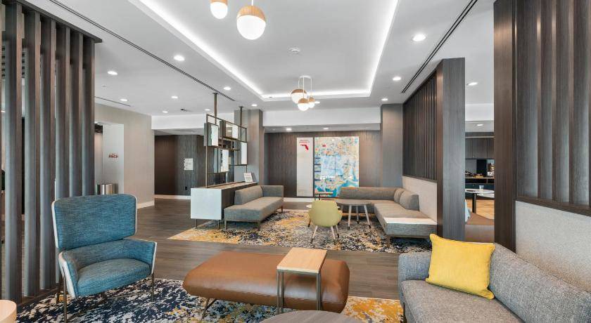 Photo of Livingroom in Northside