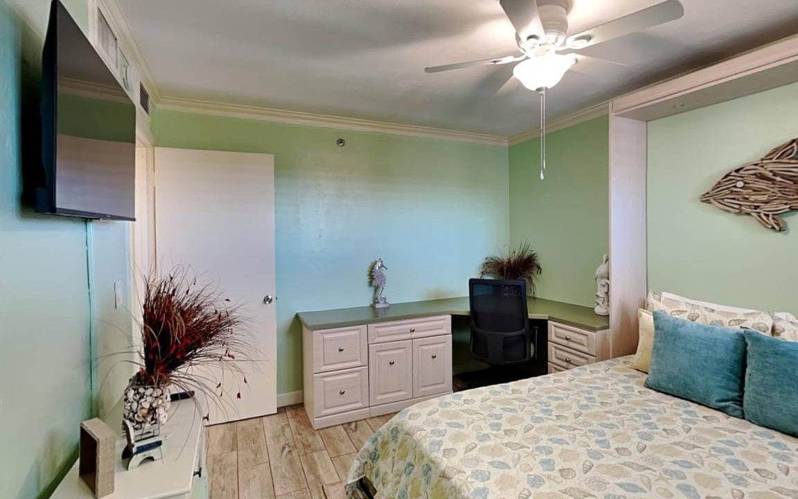 Photo of Bedroom in Ormond-by-the-Sea