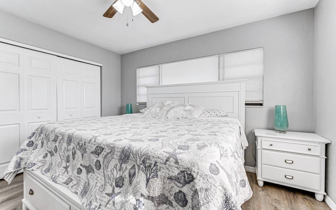 Photo of Bedroom in Venice Gardens