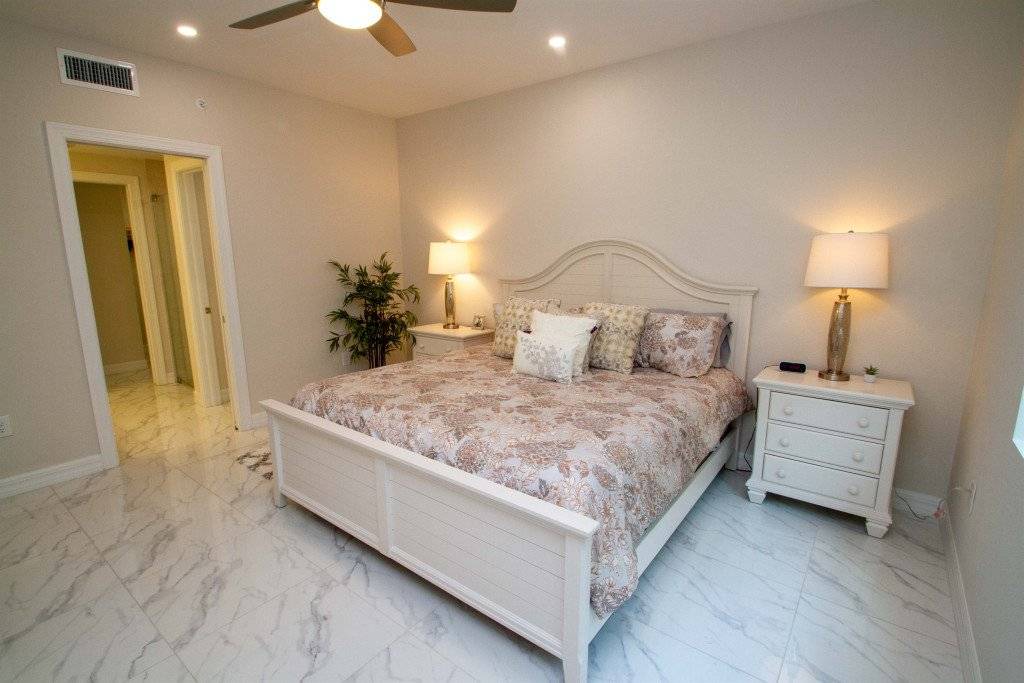 Photo of Bedroom in Naples