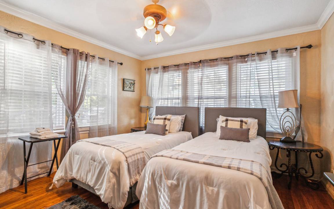 Photo of Bedroom in Seybold