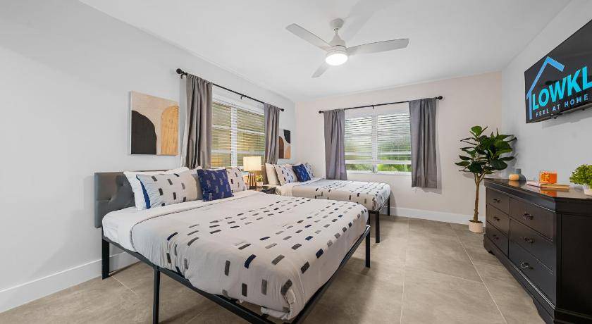 Photo of Bedroom in Lake Ridge