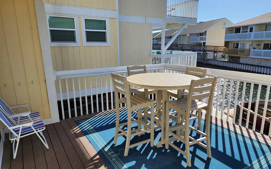 Photo of Patio Balcony in Holiday Isle