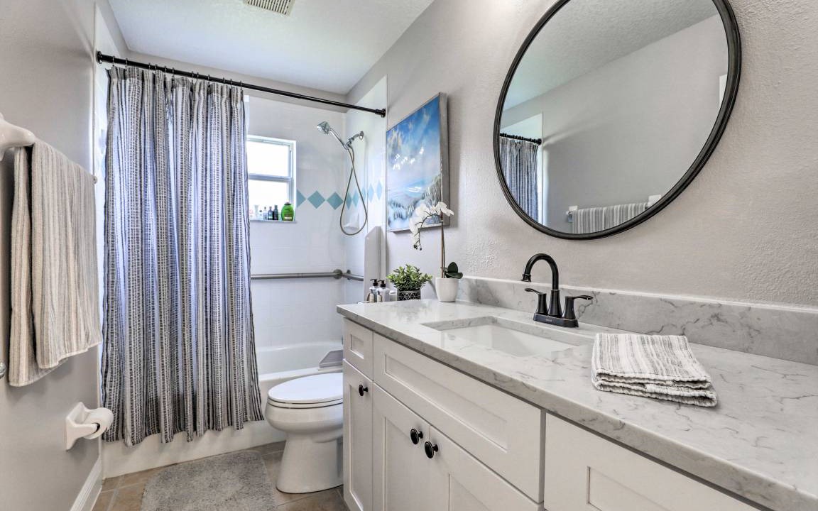 Photo of Bathroom in Sawmill