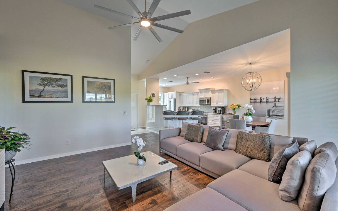 Photo of Livingroom in Falcons Glen