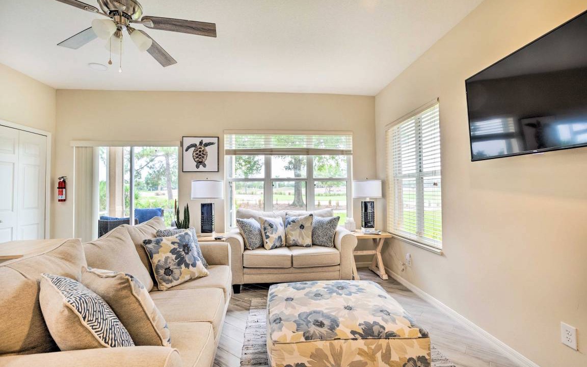 Photo of Livingroom in Port Saint Lucie