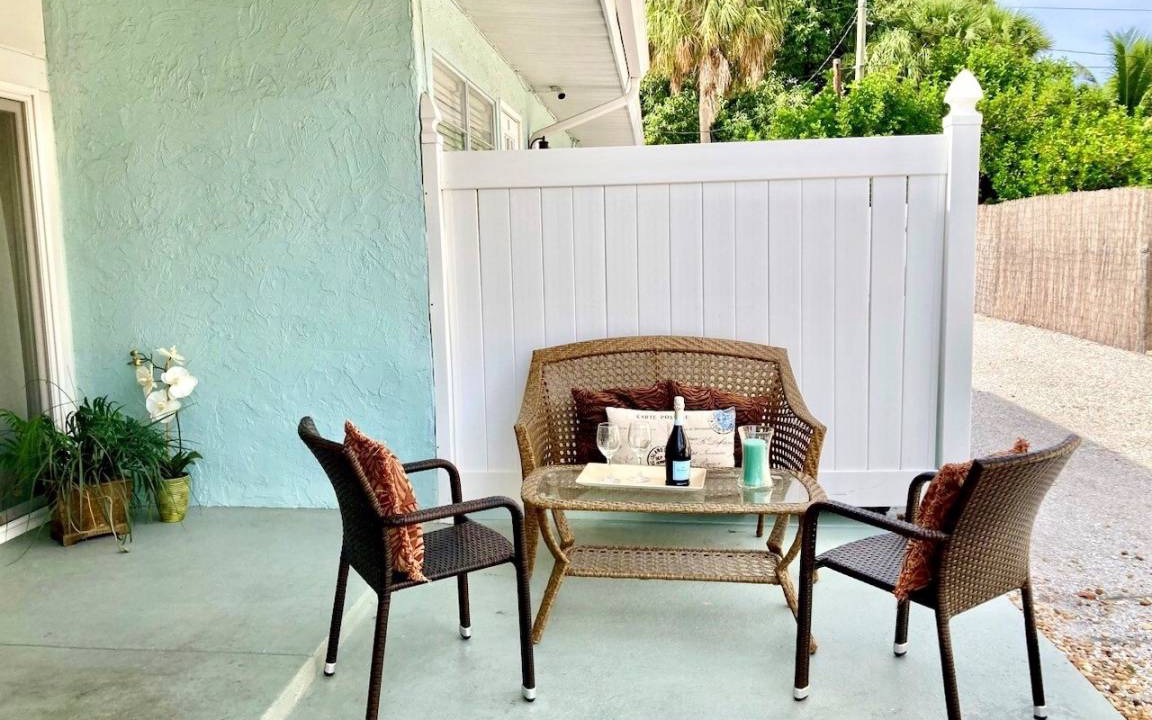 Photo of Others in Anna Maria
