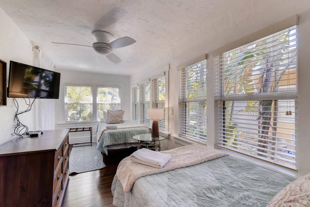 Photo of Bedroom in Flamingo Parks