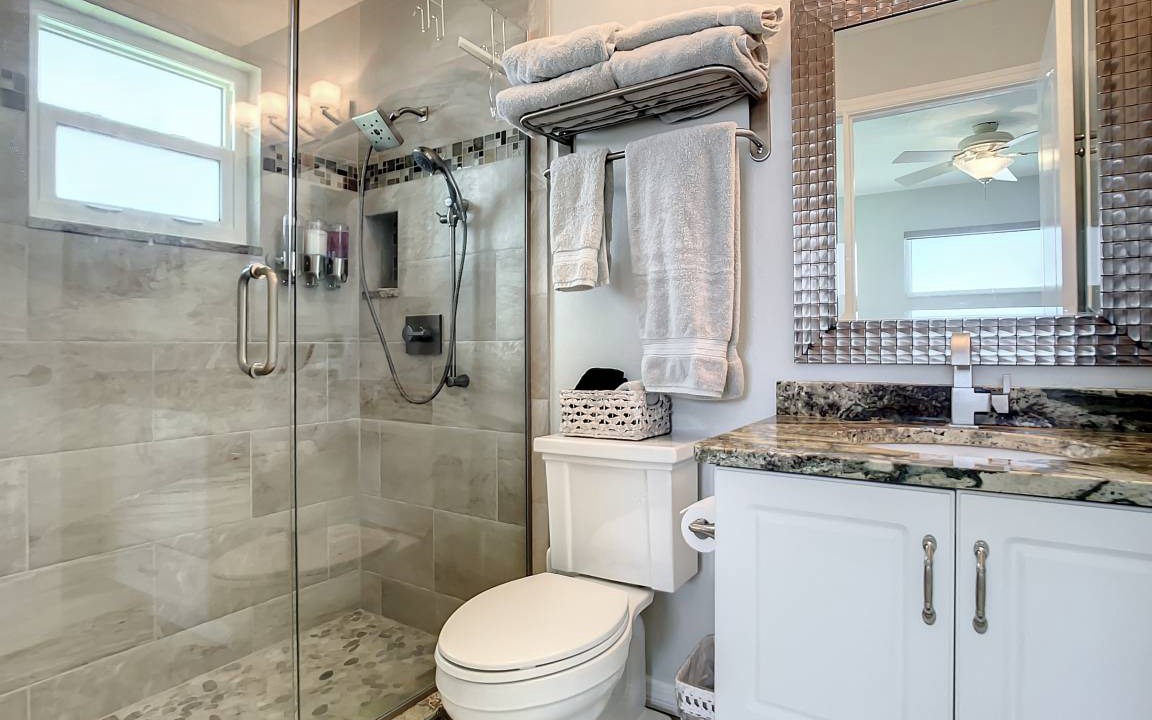 Photo of Bathroom in Horton Shores
