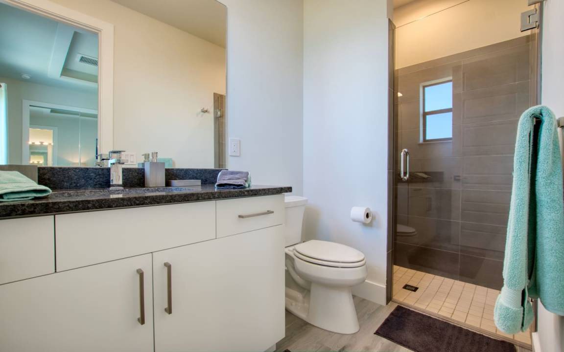 Photo of Bathroom in Pelican