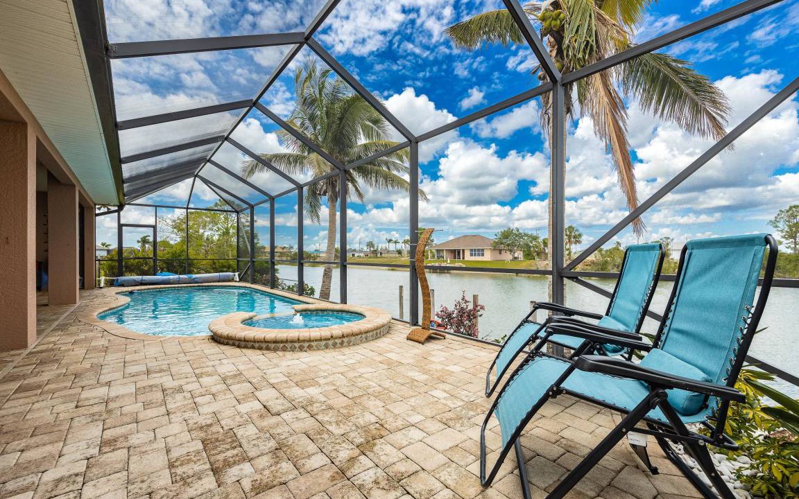 Photo of Patio Balcony in Jacarandas