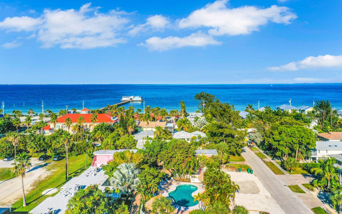 Photo of Others in Anna Maria