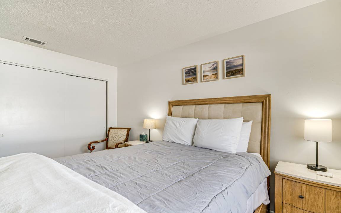 Photo of Bedroom in Silver Springs Shores