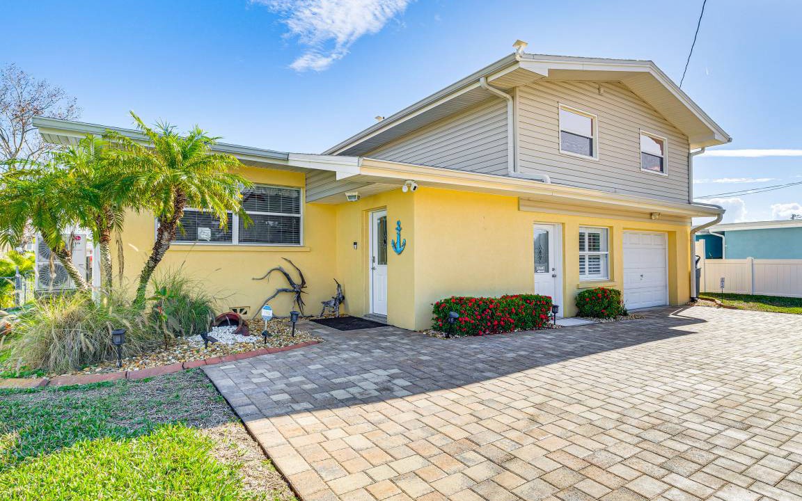 Photo of Others in Hudson Beach Estates