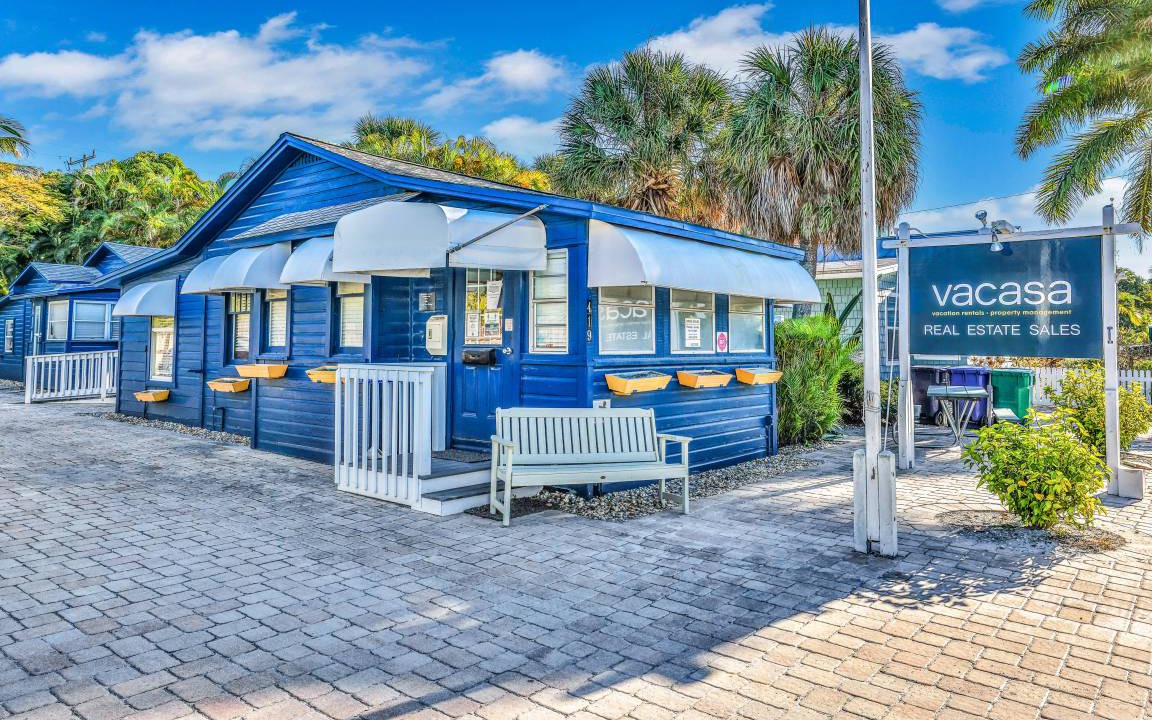Photo of Others in Anna Maria