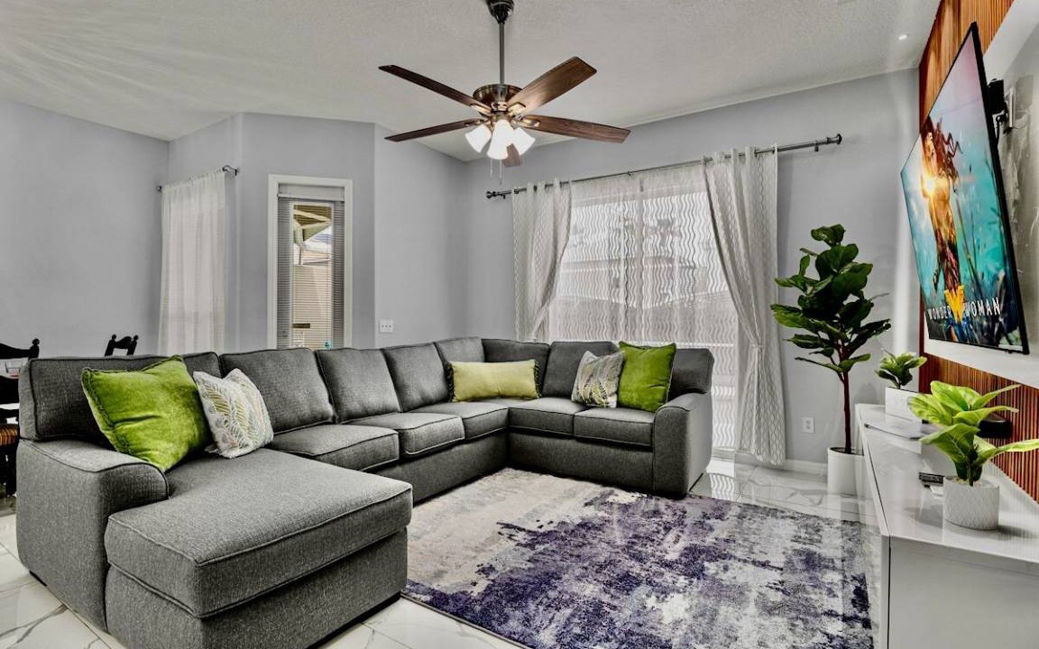 Photo of Livingroom in Ridgewood Lakes