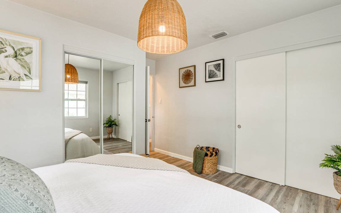 Photo of Bedroom in Gillespie Park