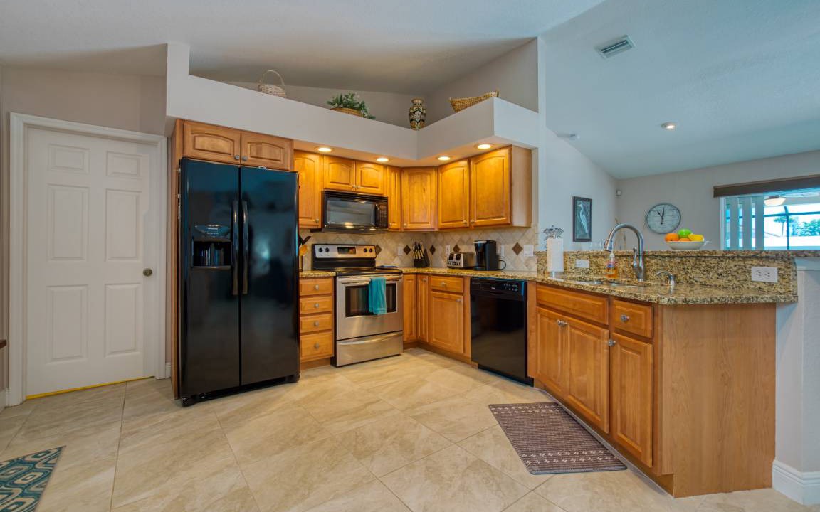 Photo of Kitchen in Caloosahatchee