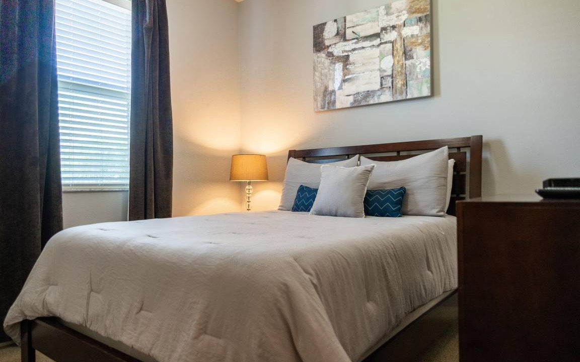 Photo of Bedroom in Crystal Cove