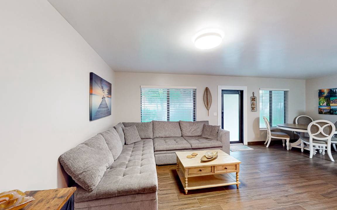 Photo of Livingroom in Singer Island