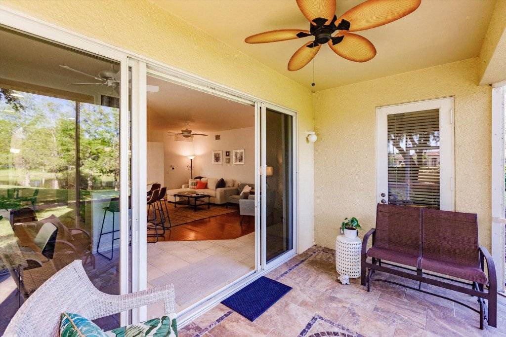 Photo of Patio Balcony in Pelican