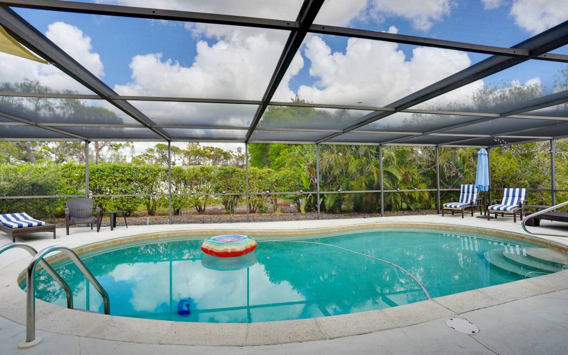 Photo of Patio Balcony in Bonita Shores