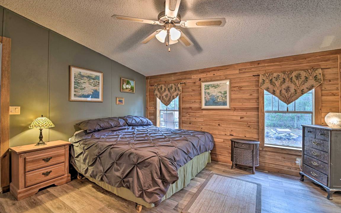 Photo of Bedroom in Silver Springs