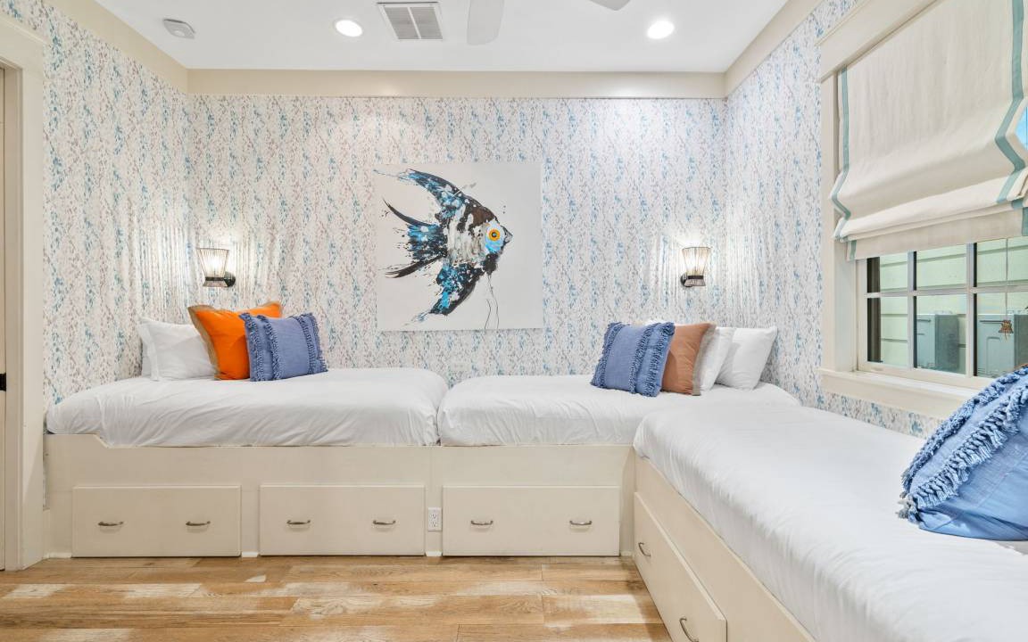 Photo of Bedroom in Gulf District