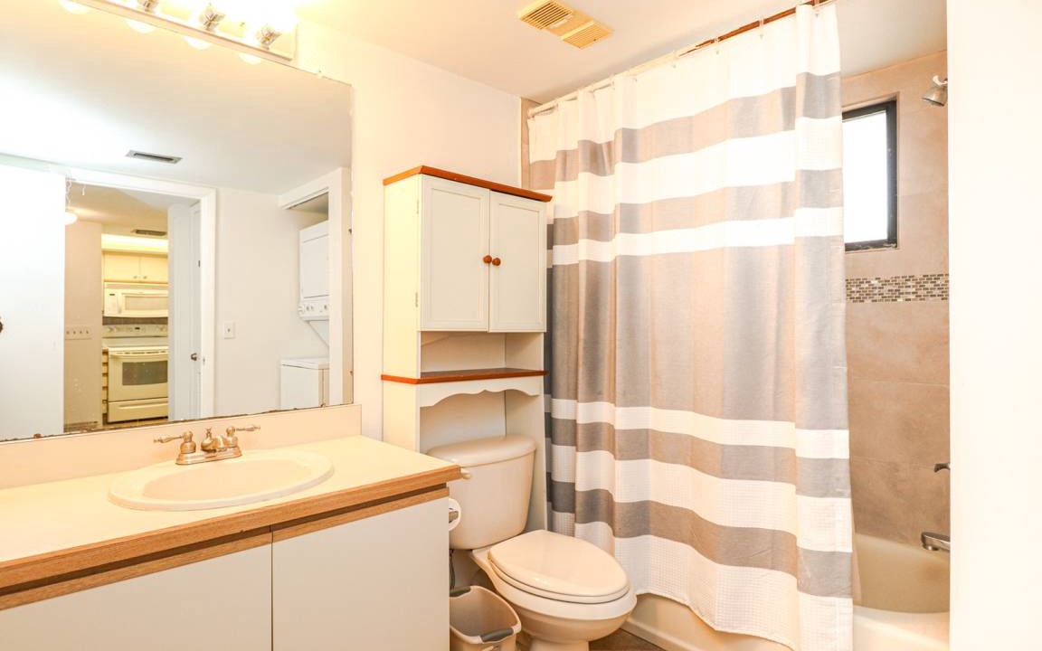 Photo of Bathroom in Butler Beach
