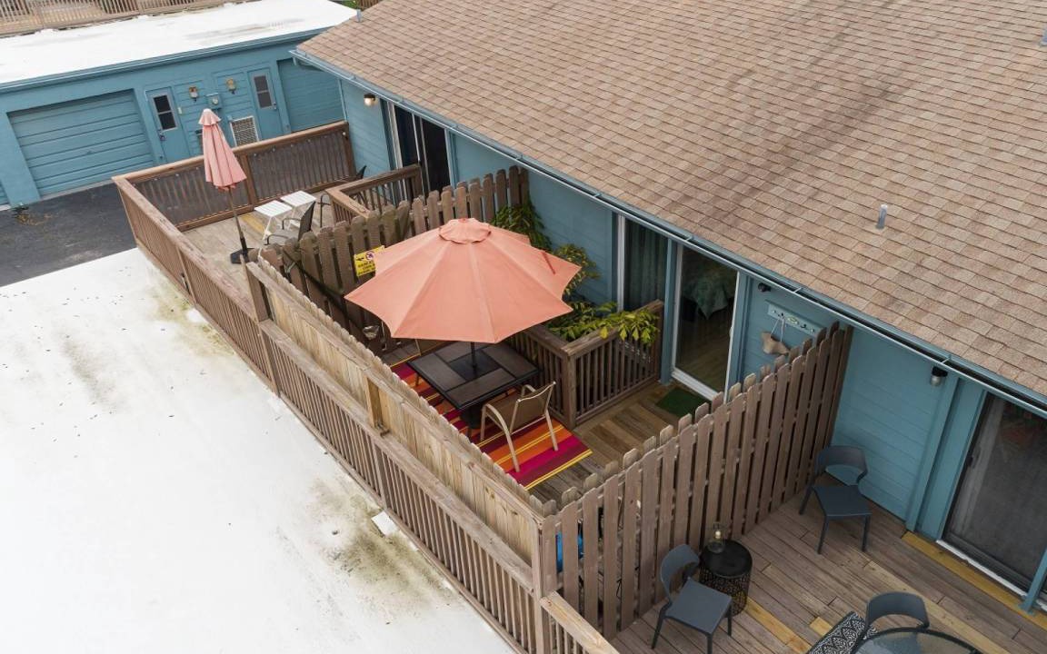 Photo of Patio Balcony in New Smyrna Beach