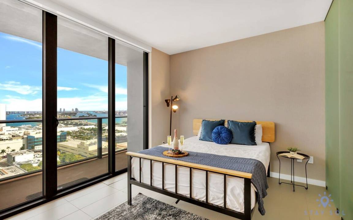 Photo of Bedroom in Town Square