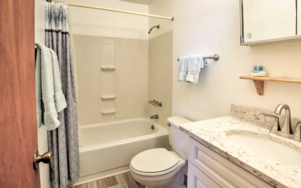 Photo of Bathroom in Crescent City
