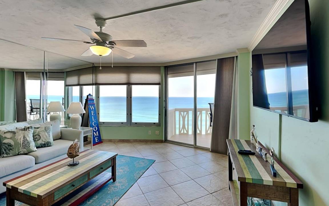 Photo of Livingroom in Ormond-by-the-Sea