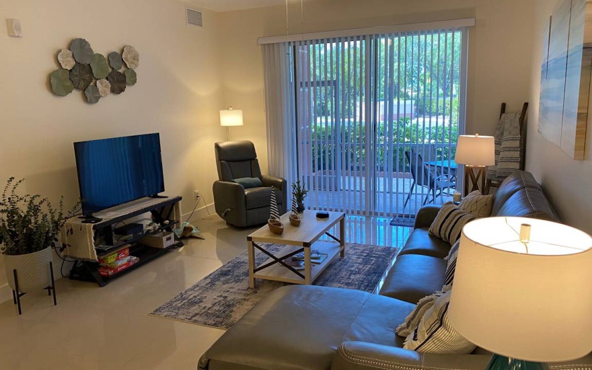 Photo of Livingroom in Majestic Palms