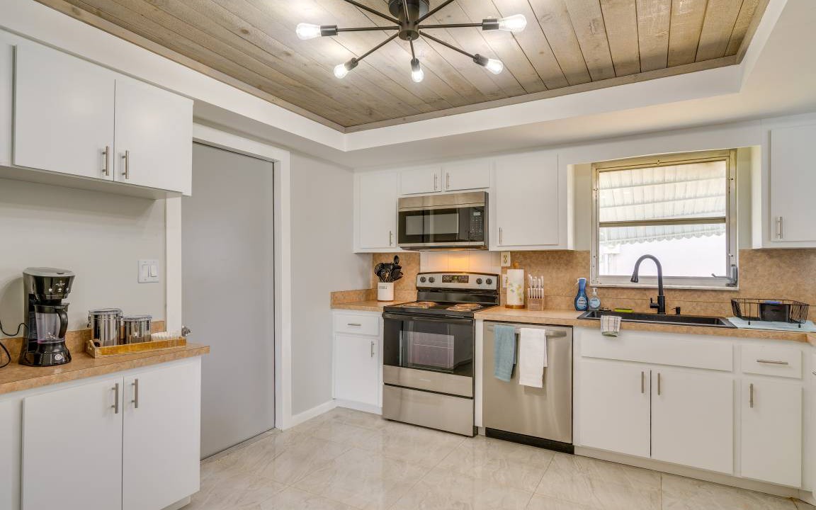 Photo of Kitchen in Oakland Hills