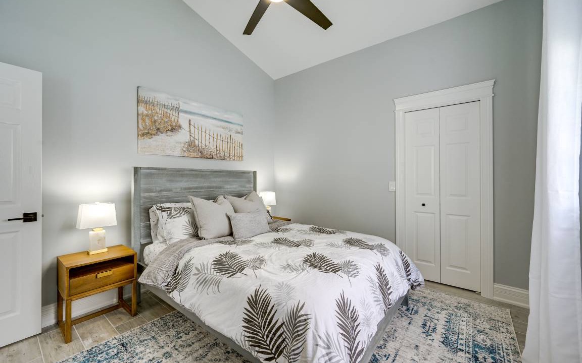 Photo of Bedroom in Crown Pointe