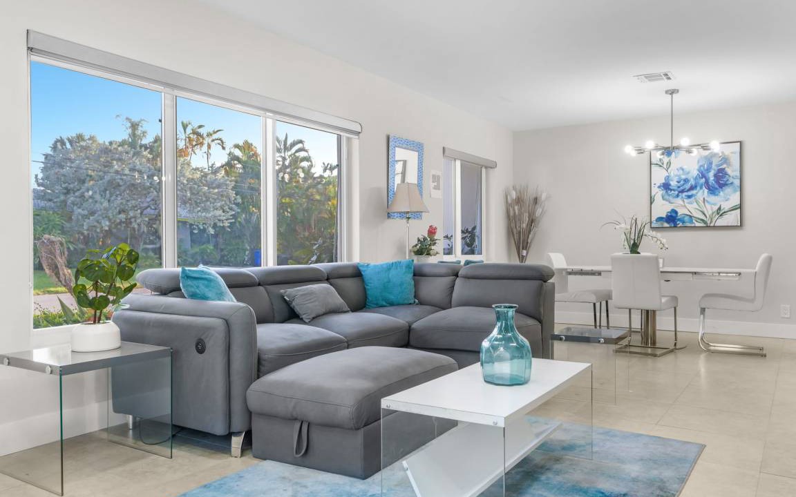 Photo of Livingroom in Coral Ridge