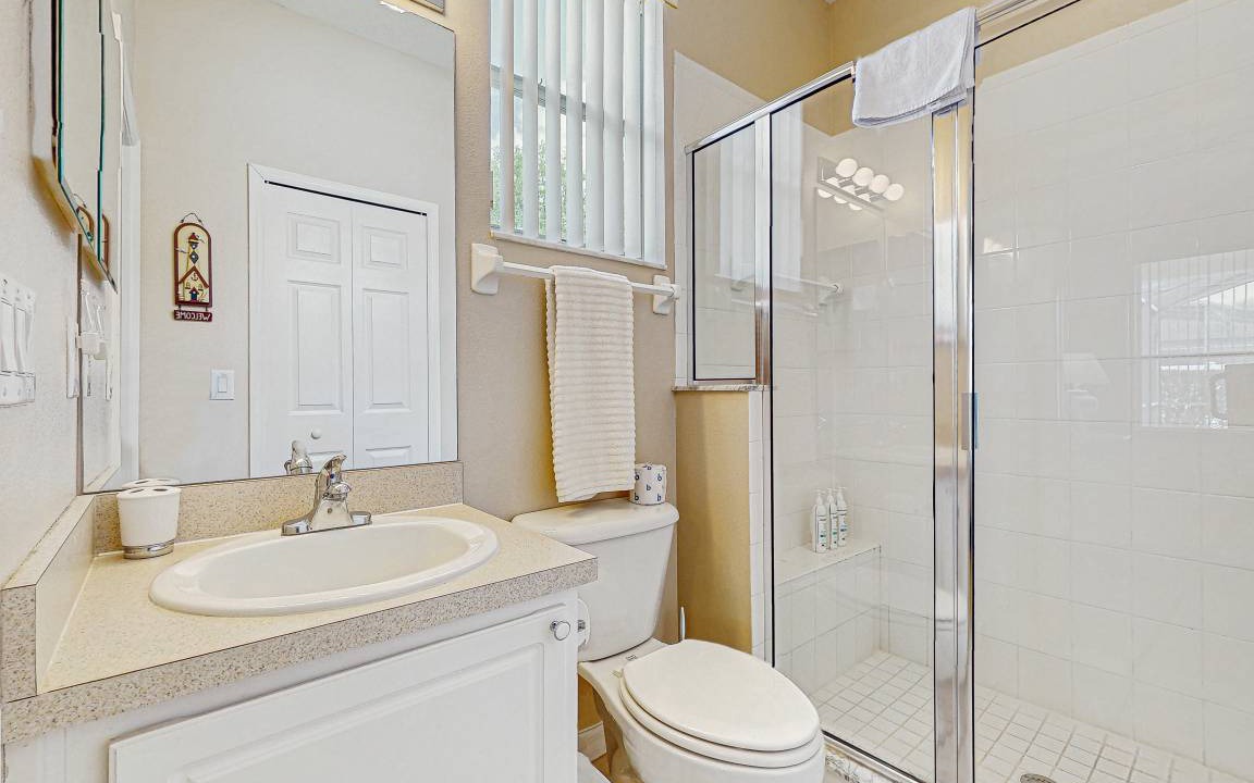 Photo of Bathroom in Calabay Parc