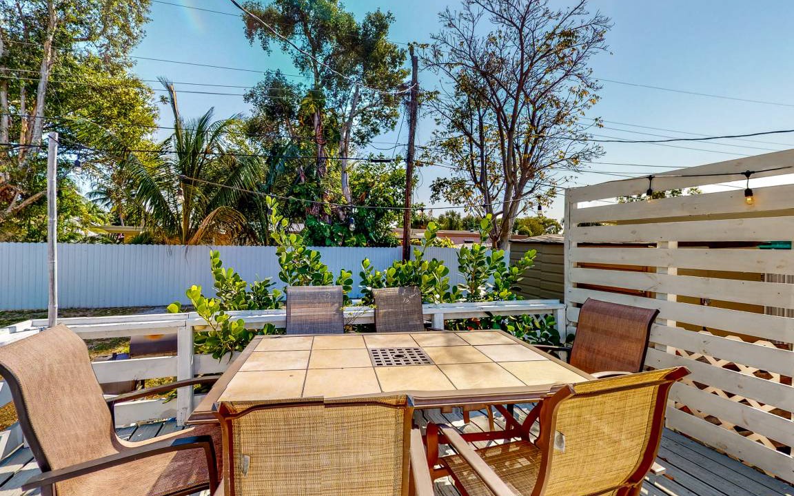 Photo of Patio Balcony in North Andrews Gardens