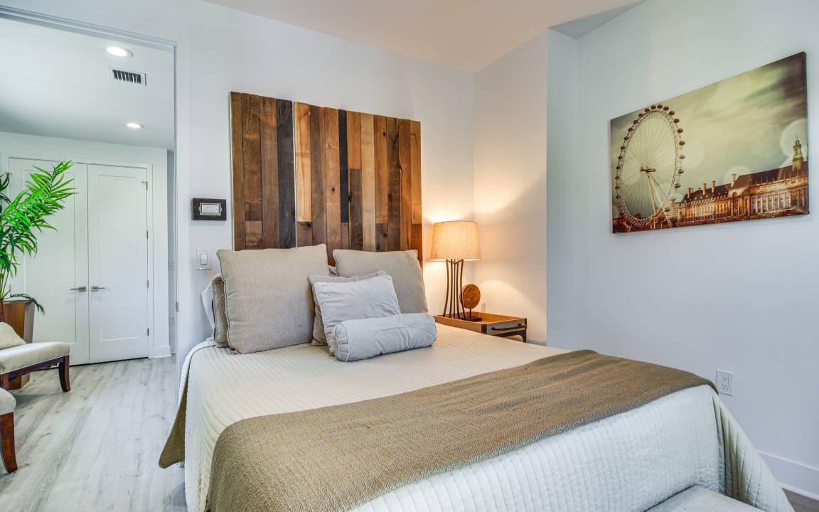 Photo of Bedroom in Egypt Lake-Leto