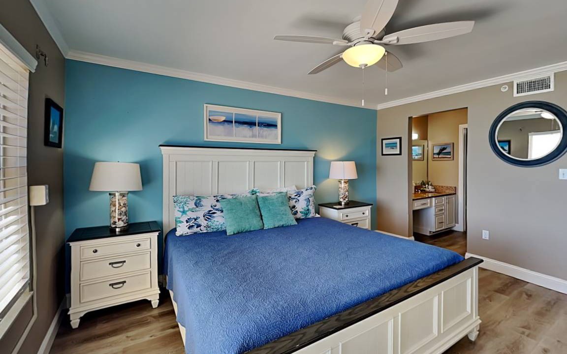 Photo of Bedroom in Seawinds Condo