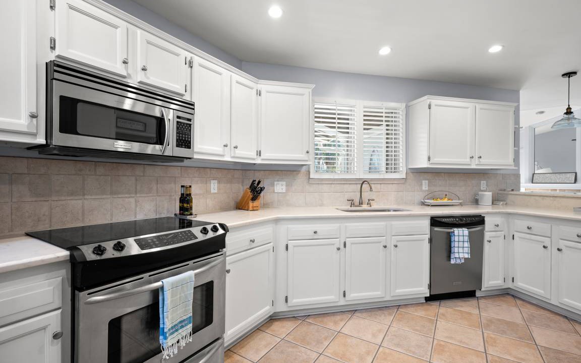 Photo of Kitchen in Palm Valley