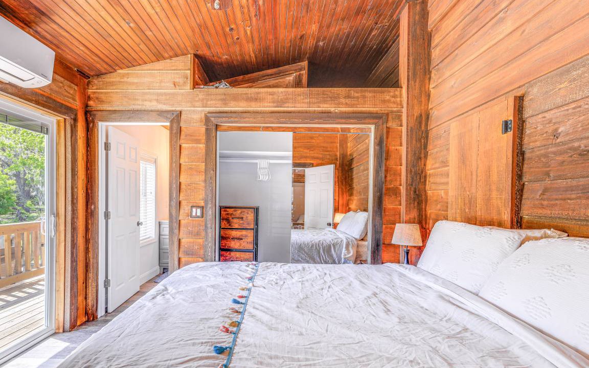 Photo of Bedroom in Williston