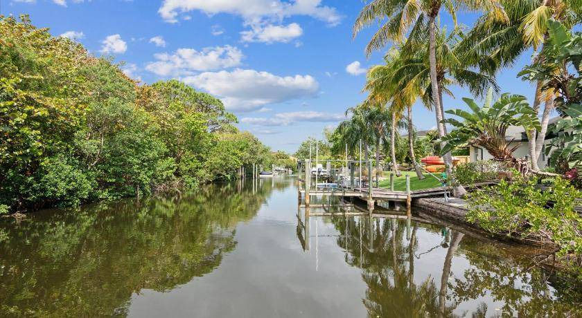 Photo of Others in Palm Beach Gardens